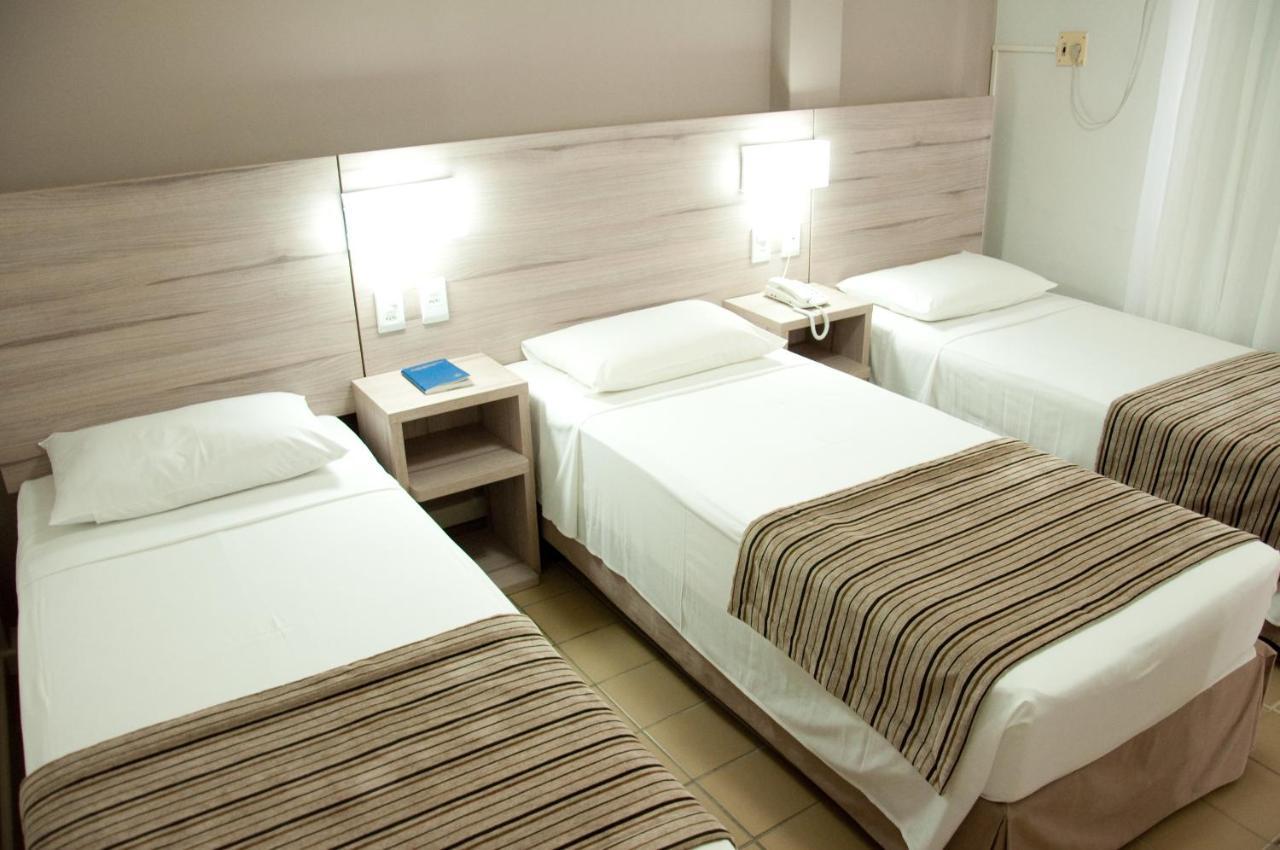 Hotel Linhatur Linhares Eksteriør billede